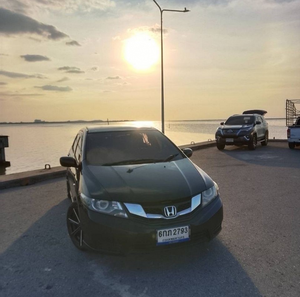 บริการรถเก๋งส่วนบุคคล